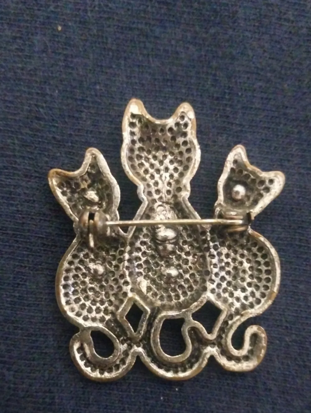 Silver-Tone Three Cat Brooch Pin - Decorative Pet Jewelry